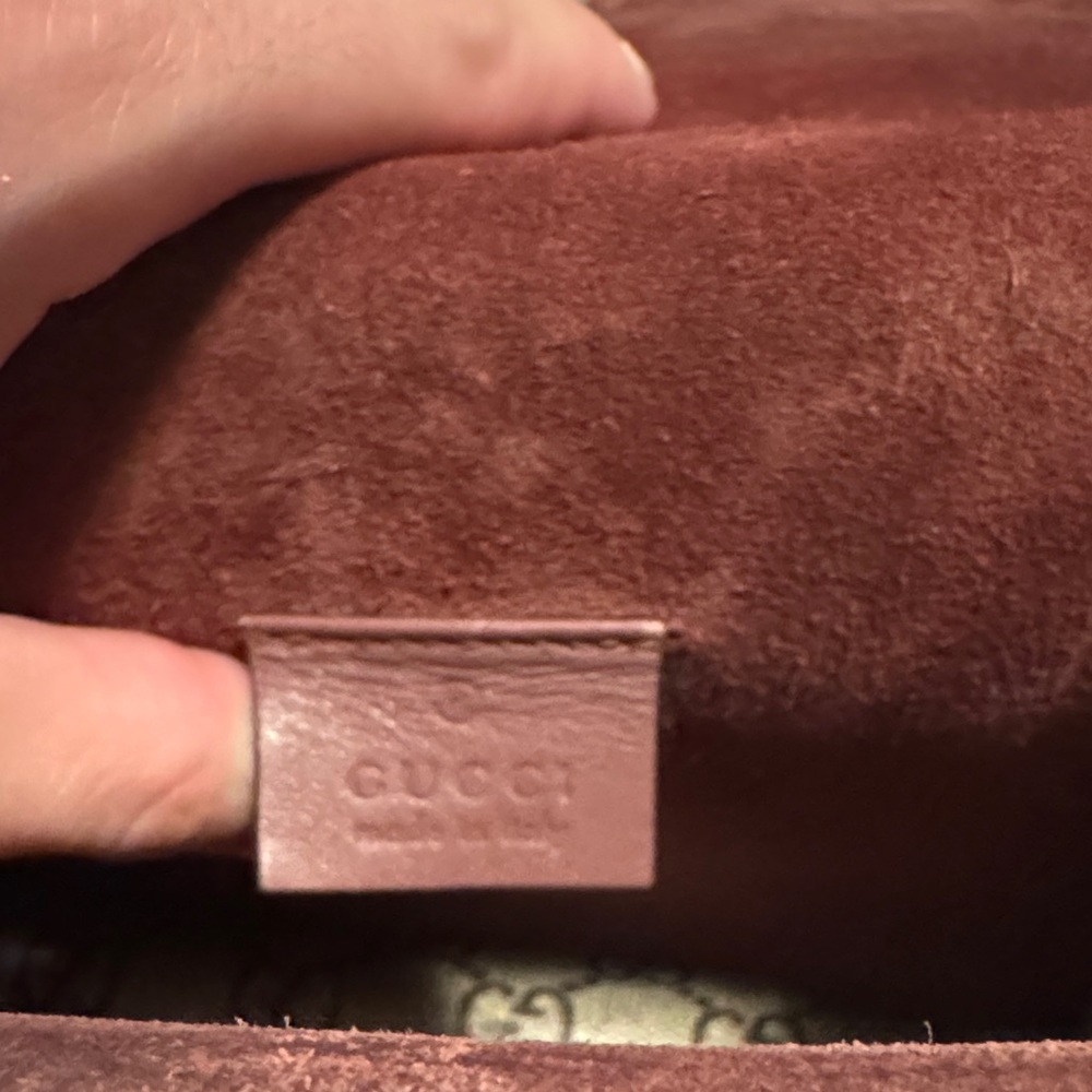 AuthenticGucci Beige GG Supreme Canvas Crossbody with Pink Floral and Brown Trim - Picture 4 of 8